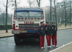 Odjezd na Rallye-Paříž-Dakar 1986 - Ing. Krpec uprostřed.